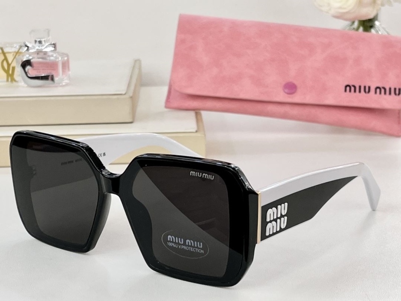 Miu miu Sunglasses